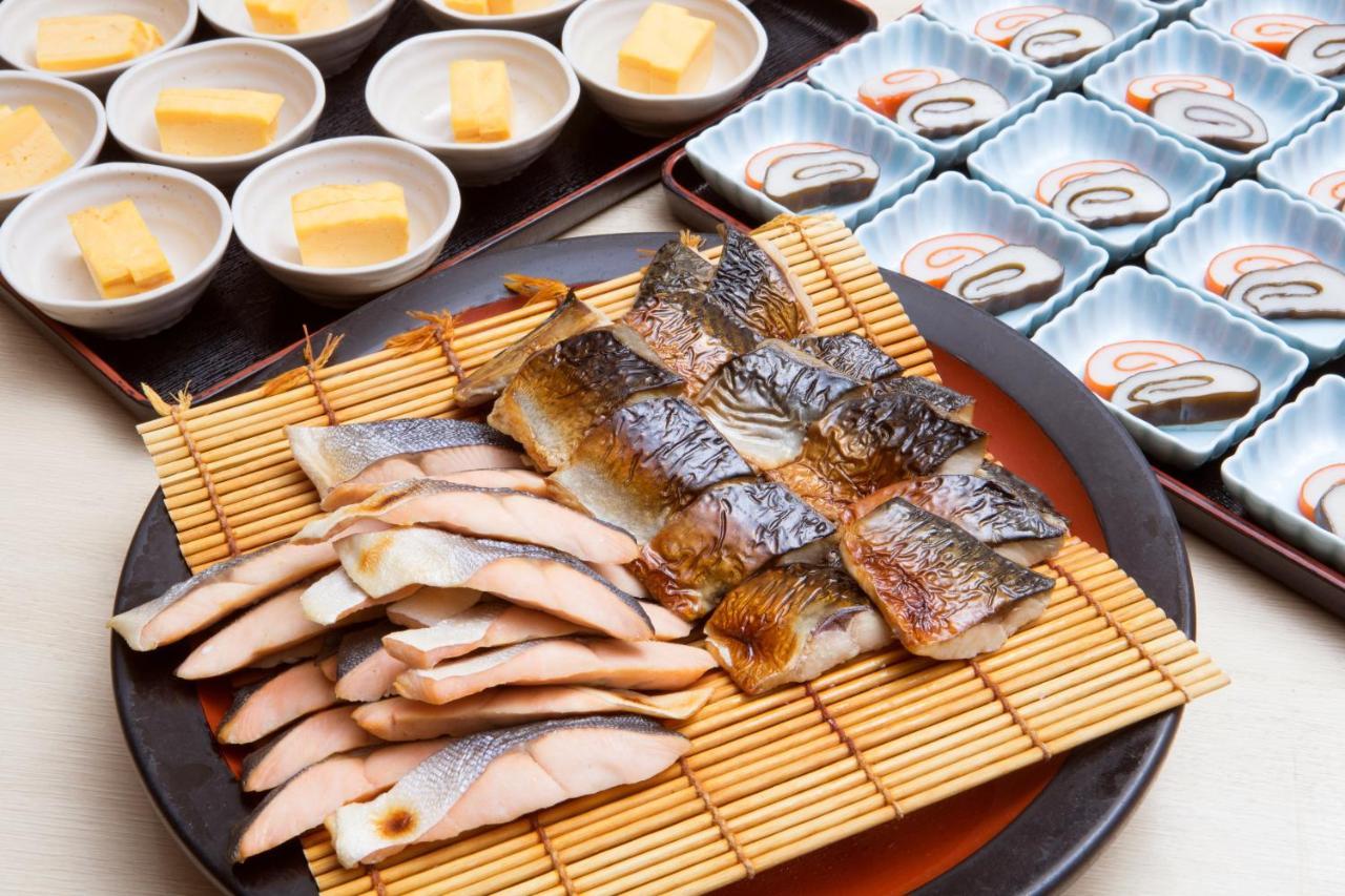 Toyama Chitetsu Hotel Eksteriør bilde