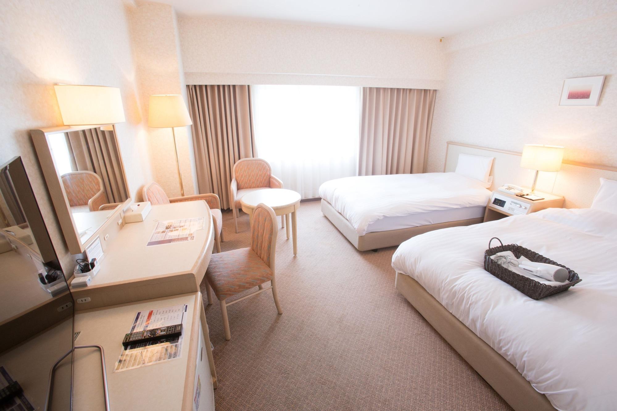 Toyama Chitetsu Hotel Eksteriør bilde