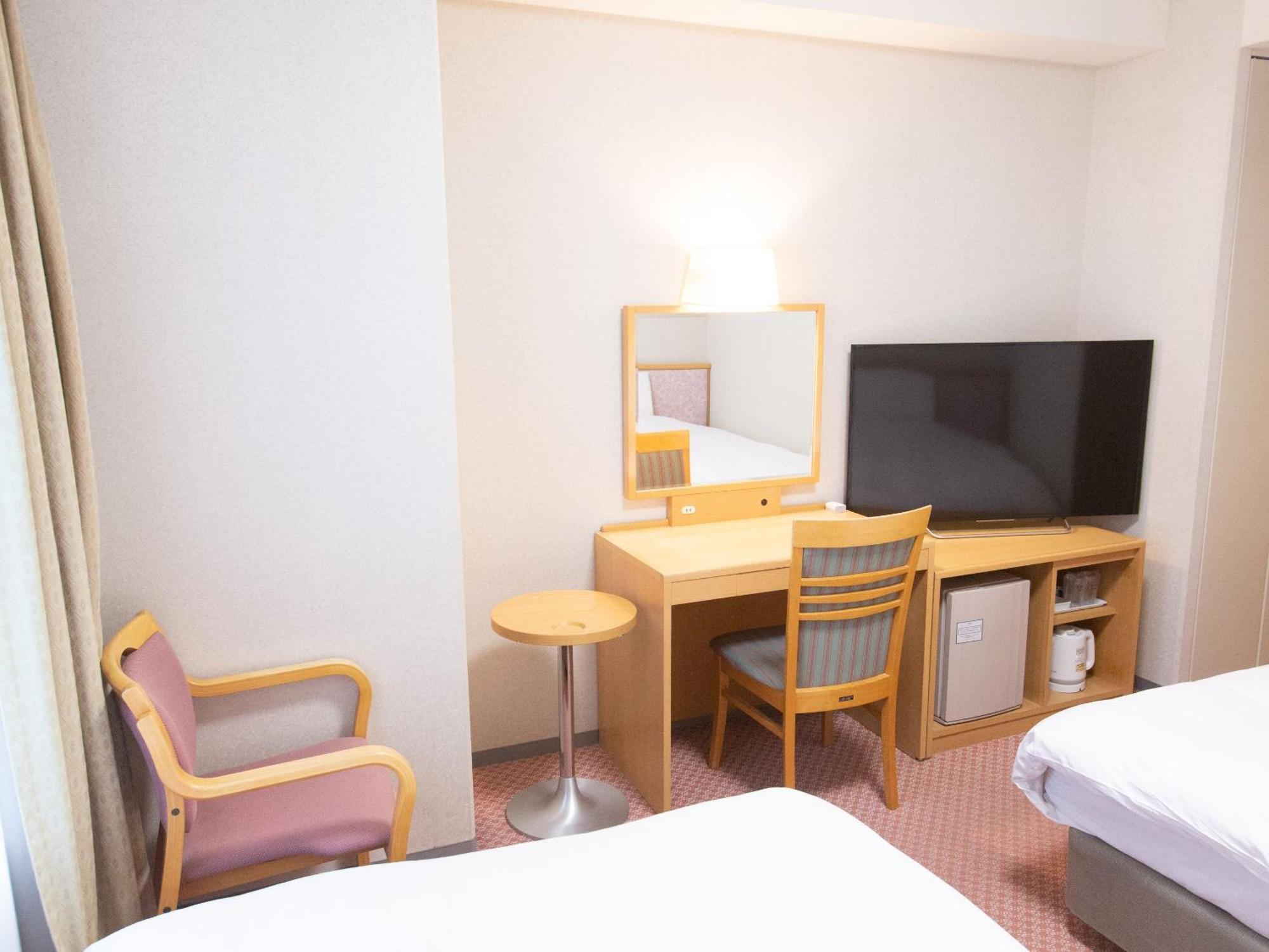 Toyama Chitetsu Hotel Eksteriør bilde